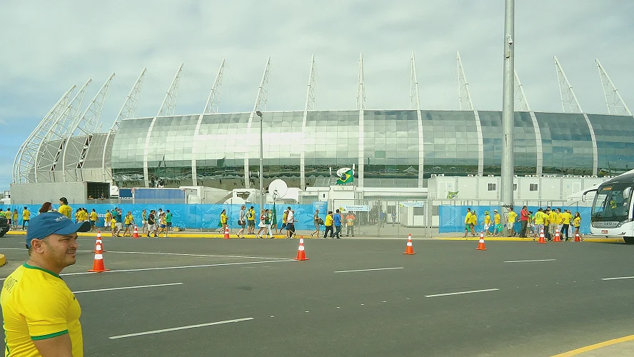 为什么大赛年的荣誉归属更容易引发争议·场内视角